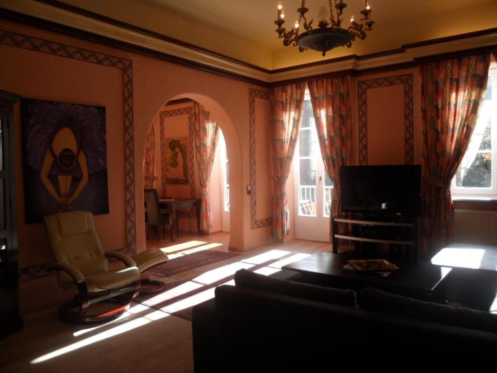 Gutshof Junkerwald Guest House Blieskastel Room photo